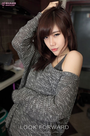 色无极婷婷专区推荐